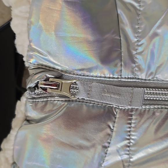 THEREABOUTS GIRLS SILVER "SHIMMER" PUFFER HOODED WINTER COAT SIZE XL 16 - Picture 3 of 16